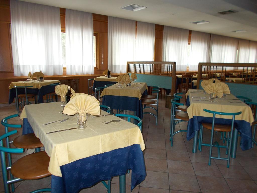 Hotel Holidays Roccaraso Esterno foto