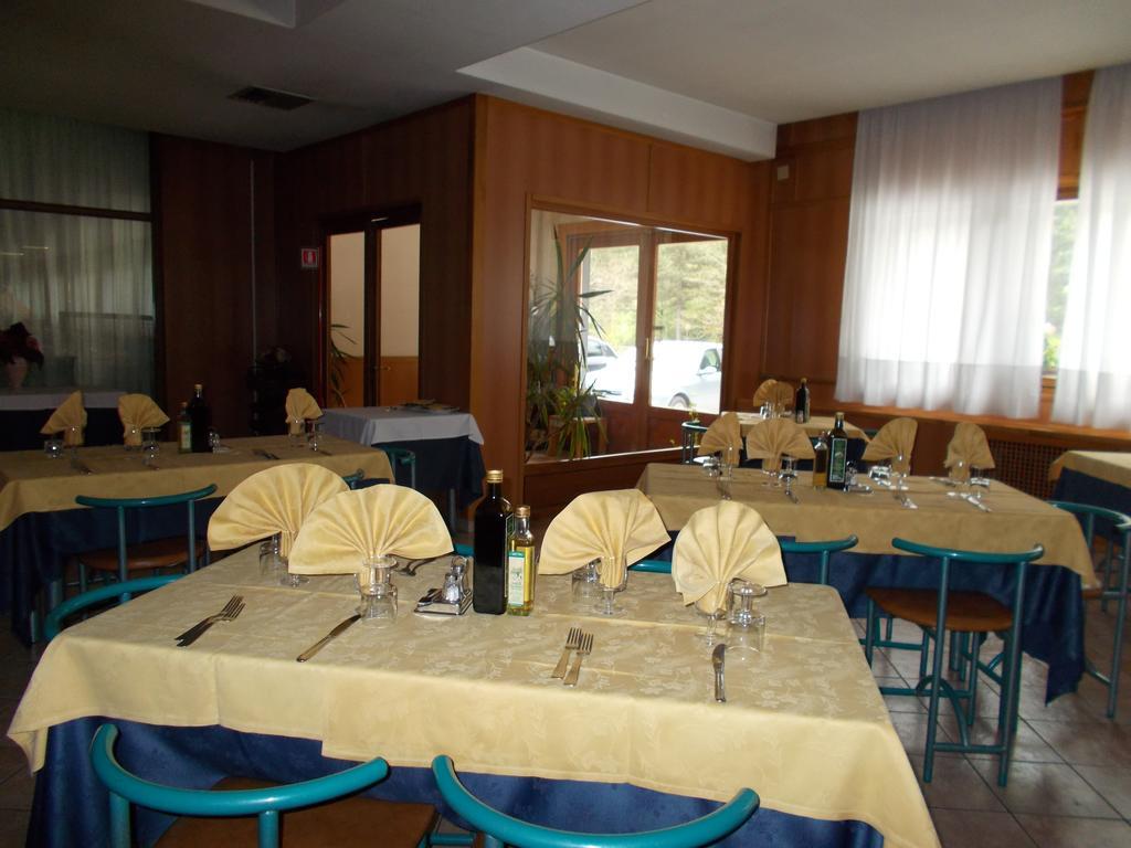 Hotel Holidays Roccaraso Esterno foto