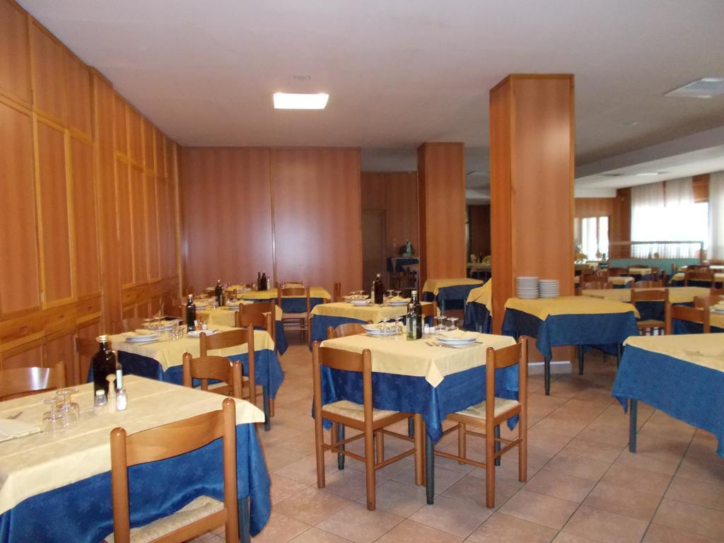 Hotel Holidays Roccaraso Esterno foto