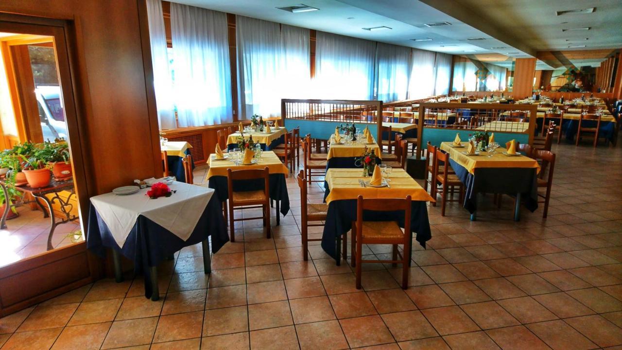 Hotel Holidays Roccaraso Esterno foto